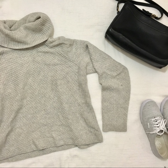 Banana Republic Sweaters - Textured Turtleneck Sweater